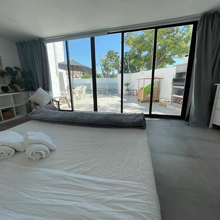 Mediterranean House - Habitaciones Privadas En Casa Compartida 梅里那德奥拉菲 外观 照片