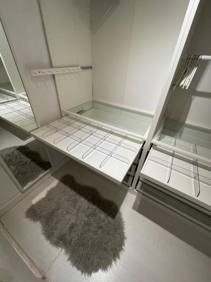 Mediterranean House - Habitaciones Privadas En Casa Compartida 梅里那德奥拉菲 外观 照片