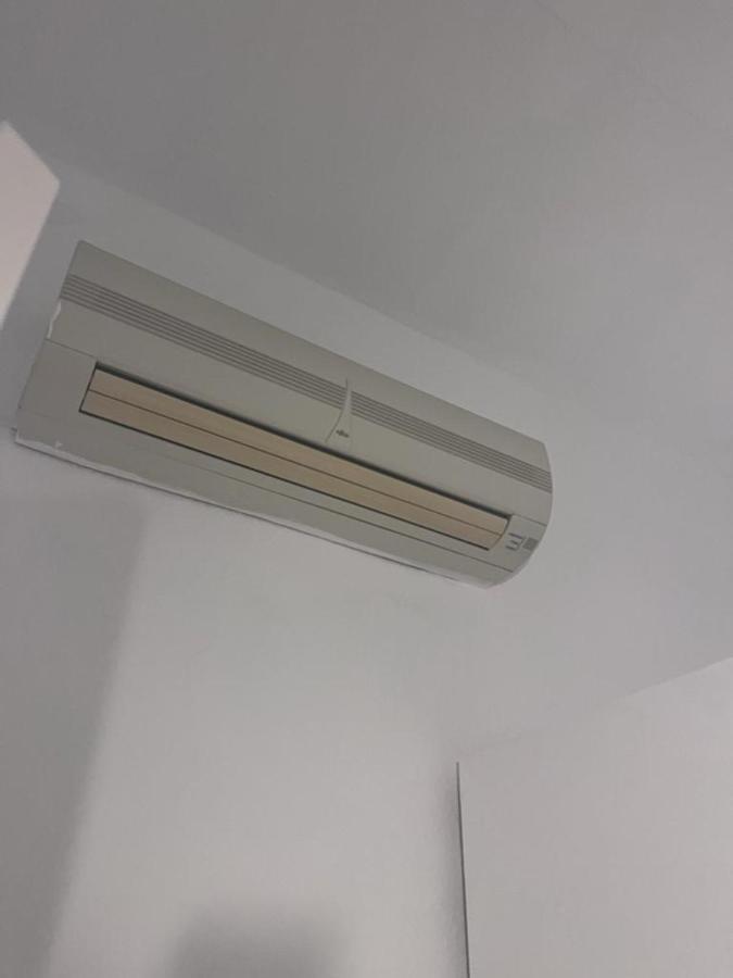 Mediterranean House - Habitaciones Privadas En Casa Compartida 梅里那德奥拉菲 外观 照片