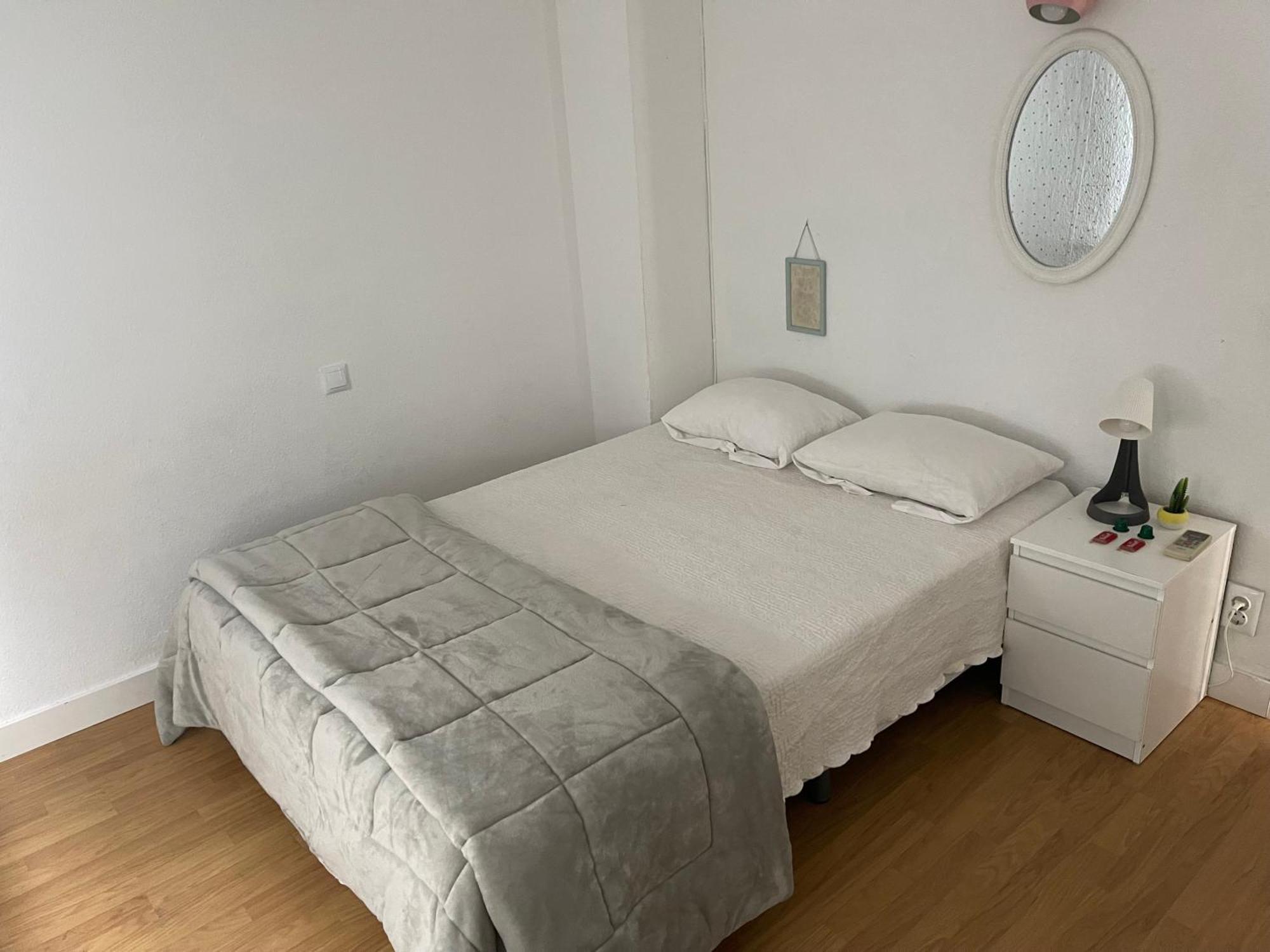 Mediterranean House - Habitaciones Privadas En Casa Compartida 梅里那德奥拉菲 外观 照片