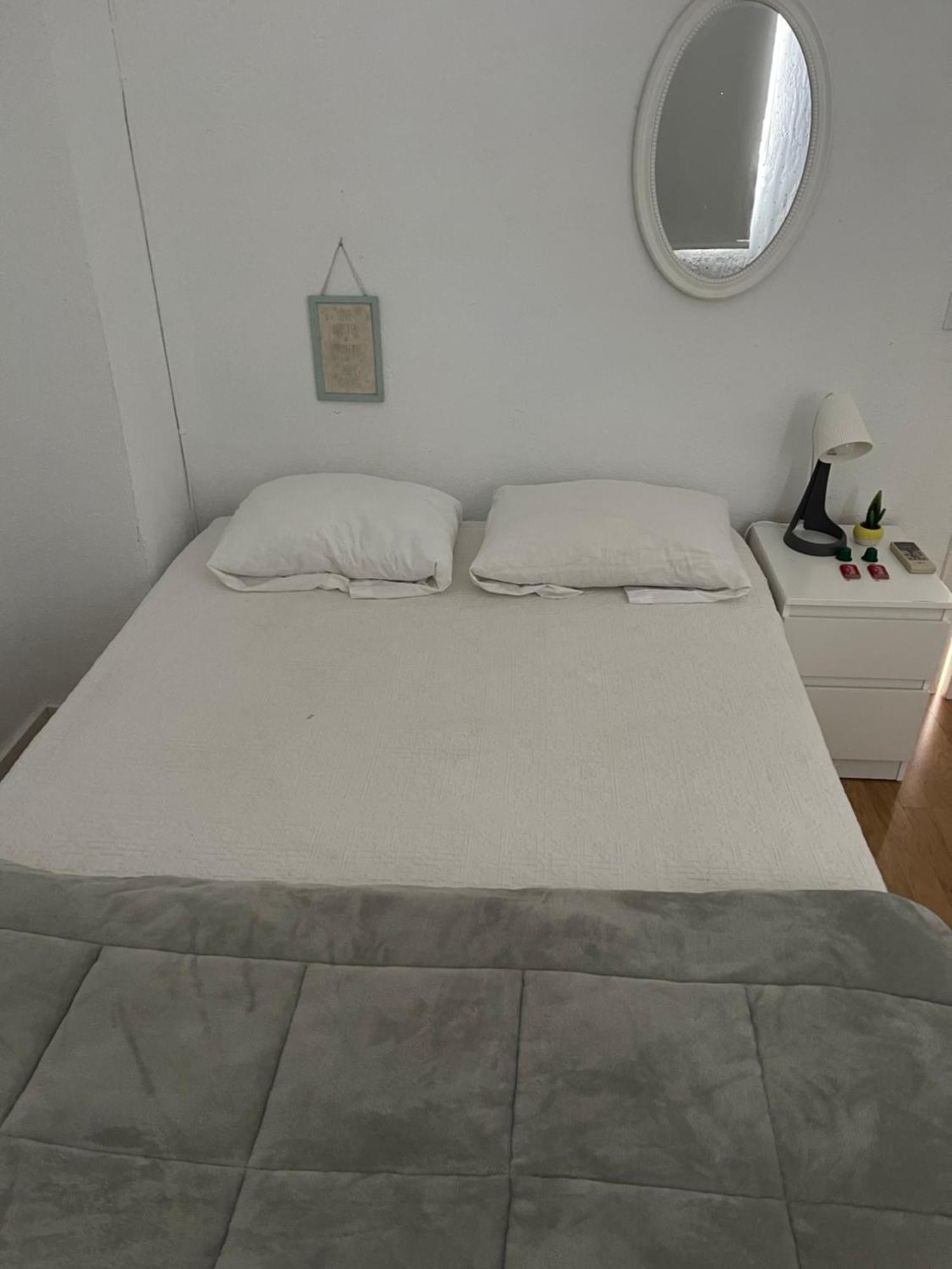 Mediterranean House - Habitaciones Privadas En Casa Compartida 梅里那德奥拉菲 外观 照片